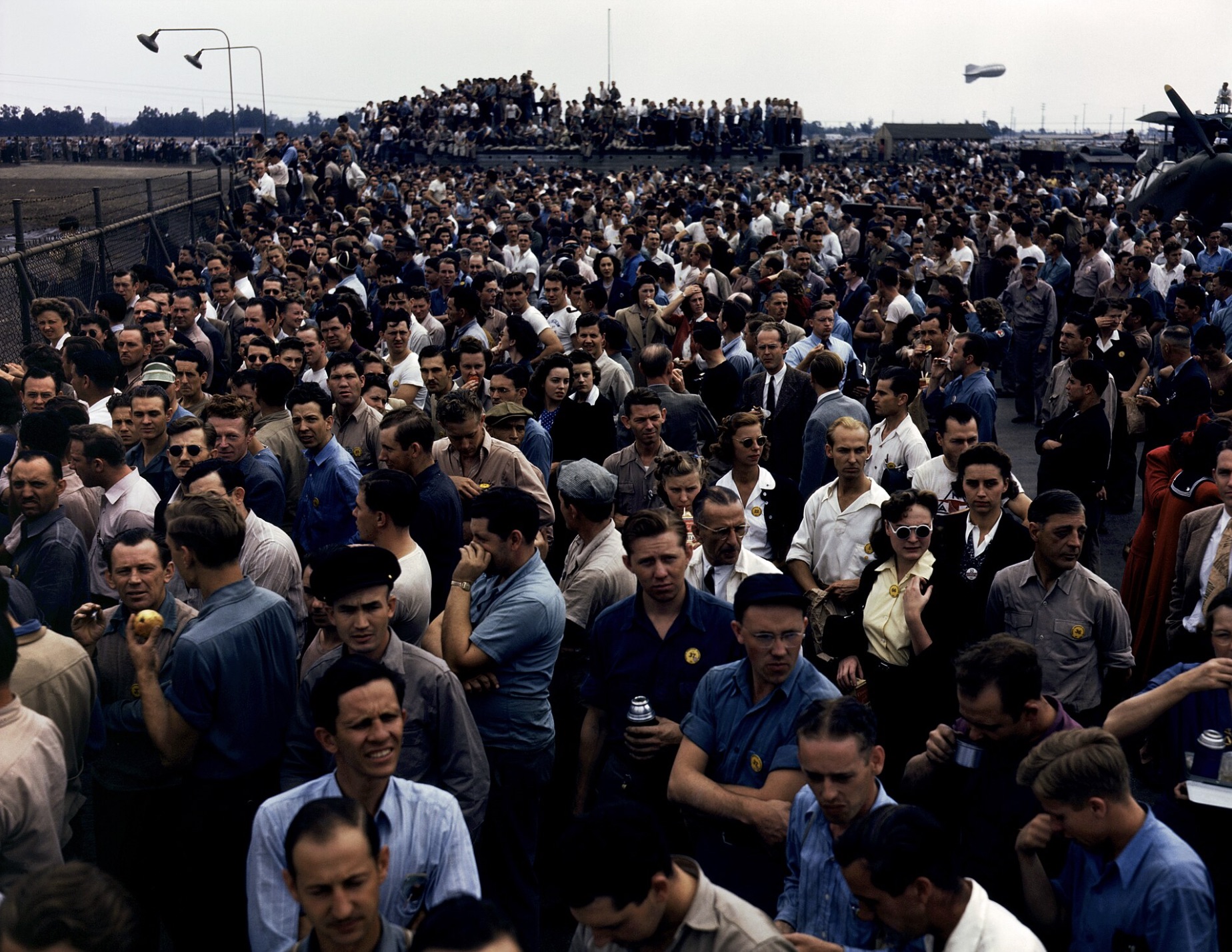 Workers at Consolidated Aircraft, Fort Worth, Texas 